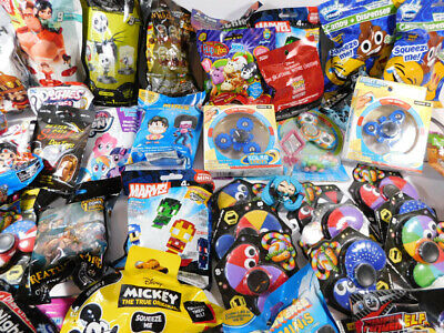 (140) Blind Toy Packs + (70) Slither.io Fidget Spinners Series 1