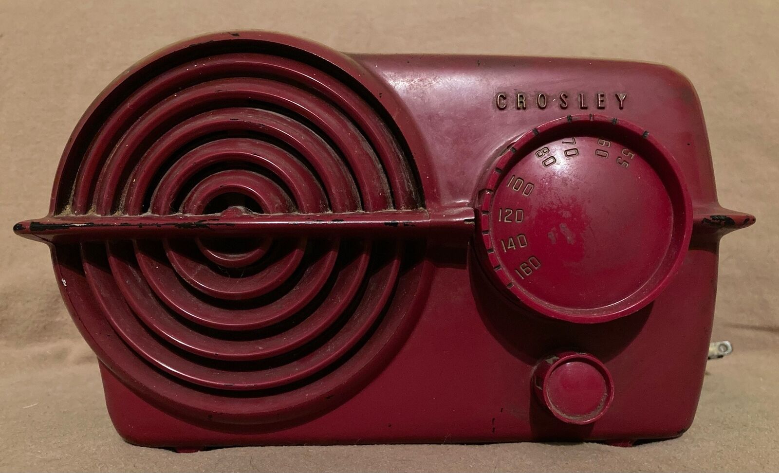 Vintage Red Crosley Bullseye AM Tube Radio Model 11-115U As Is