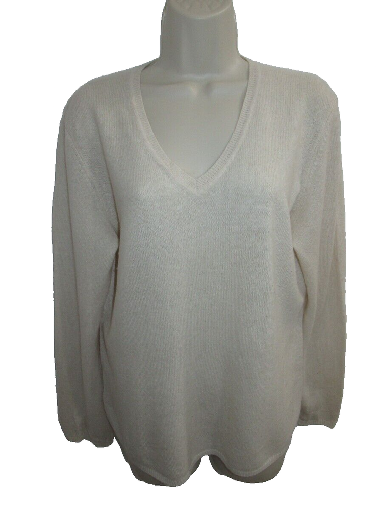 Charter Club  100% 2-ply Cashmere Beige V-neck Sweater Size L