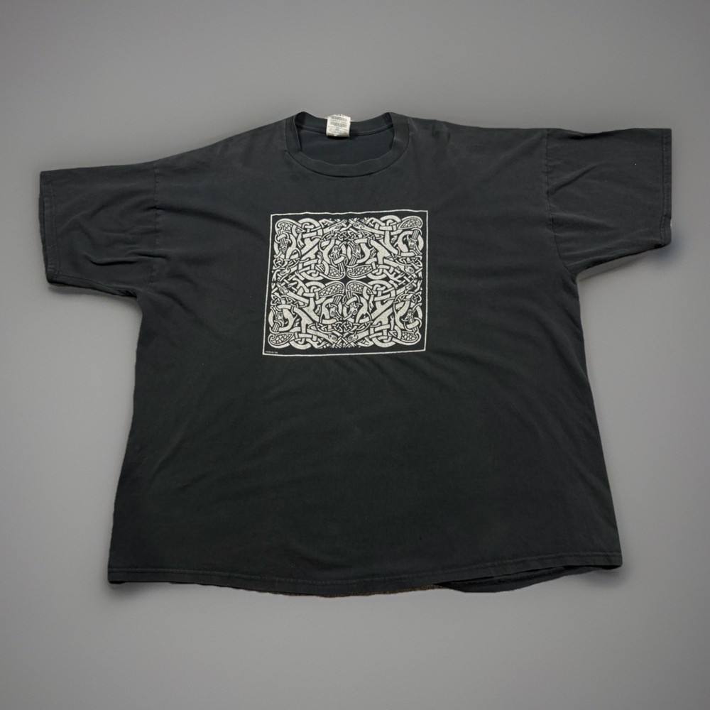 Vintage 00’s Fashion Victim Hewlin UK Celtic Art Black T Shirt Size 2XL Rare