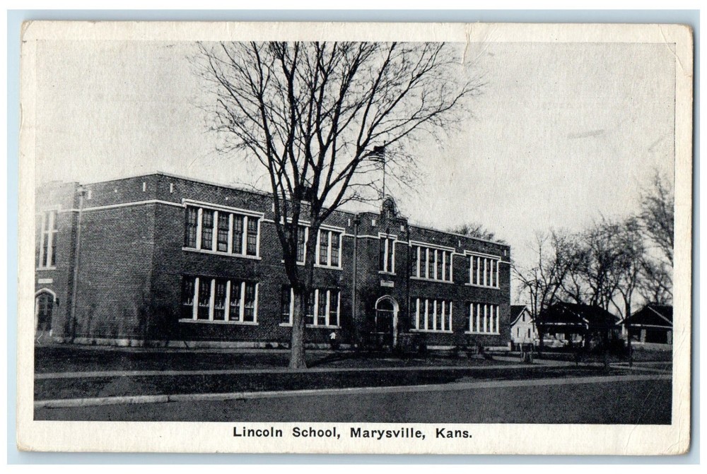 1934 Lincoln School Building Campus Scene Street Marysville Kansas KS Postcard