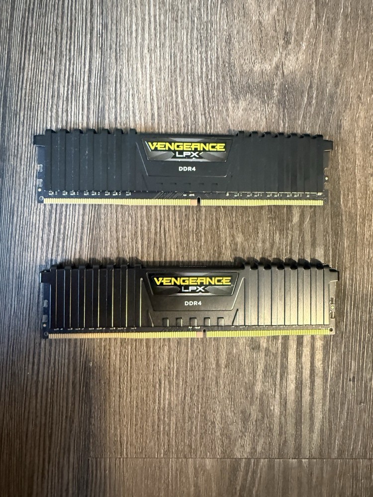Corsair Vengeance LPX 16GB (2x8GB) RAM DDR4 2400MHz