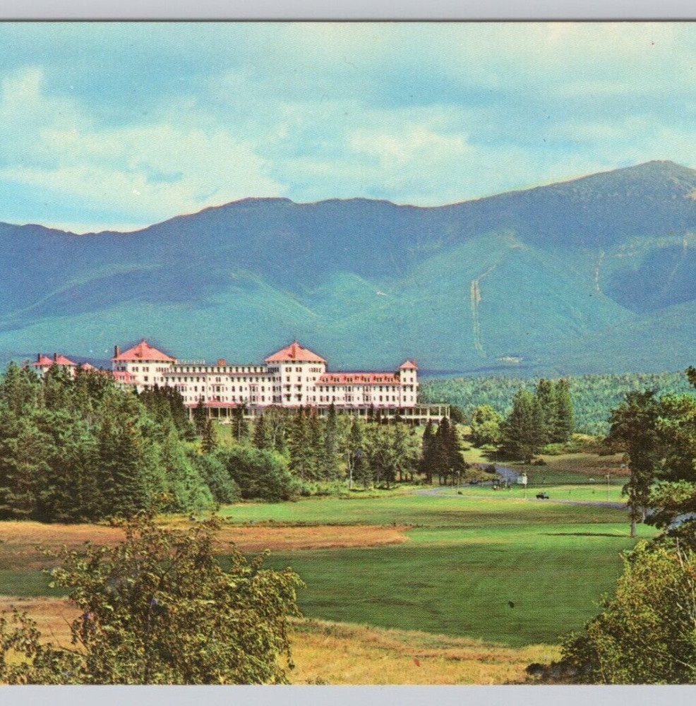 Mt Washington Hotel & Presidential Range Bretton Woods NH 1970s VTG Postcard UNP