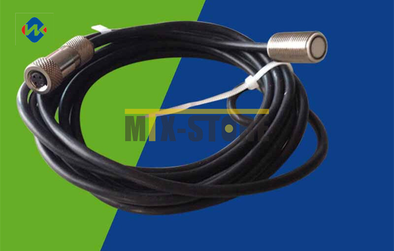 1PC Brand New Ones FOR P+F Sensor UB120-12GM-I-V1 UB12012GMIV1