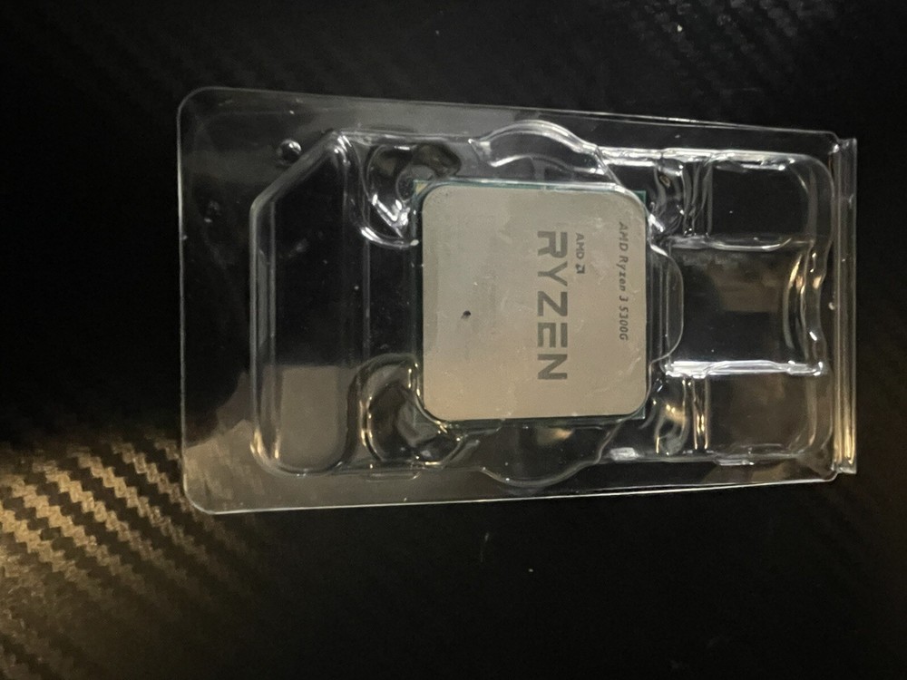 AMD Ryzen 3 5300G AM4 CPU Processor 4.0-4.2GHz Quad Core 8 Thread 65W 9LW7071P30