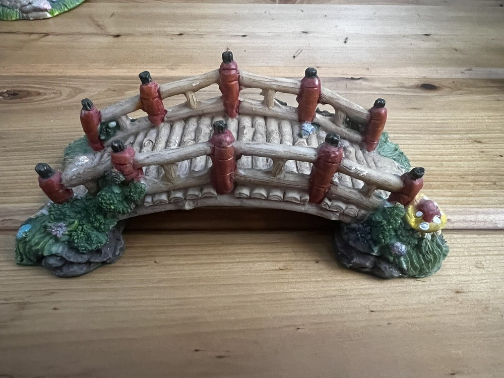 COTTONTALE COLLECTION CARROT BRIDGE VINTAGE EASTER BUNNY RABBIT CROSSING