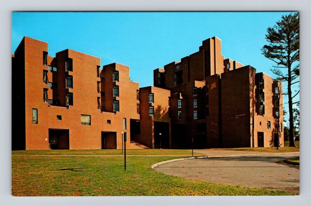 Durham NH-New Hampshire, University Of New Hampshire, Vintage Souvenir Postcard