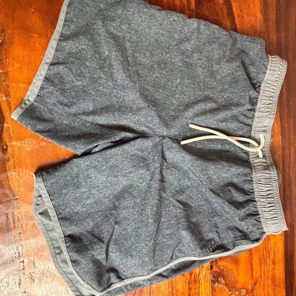 Penguin Sport Men's Heathered Gray Athletic Shorts Size Small Drawstring