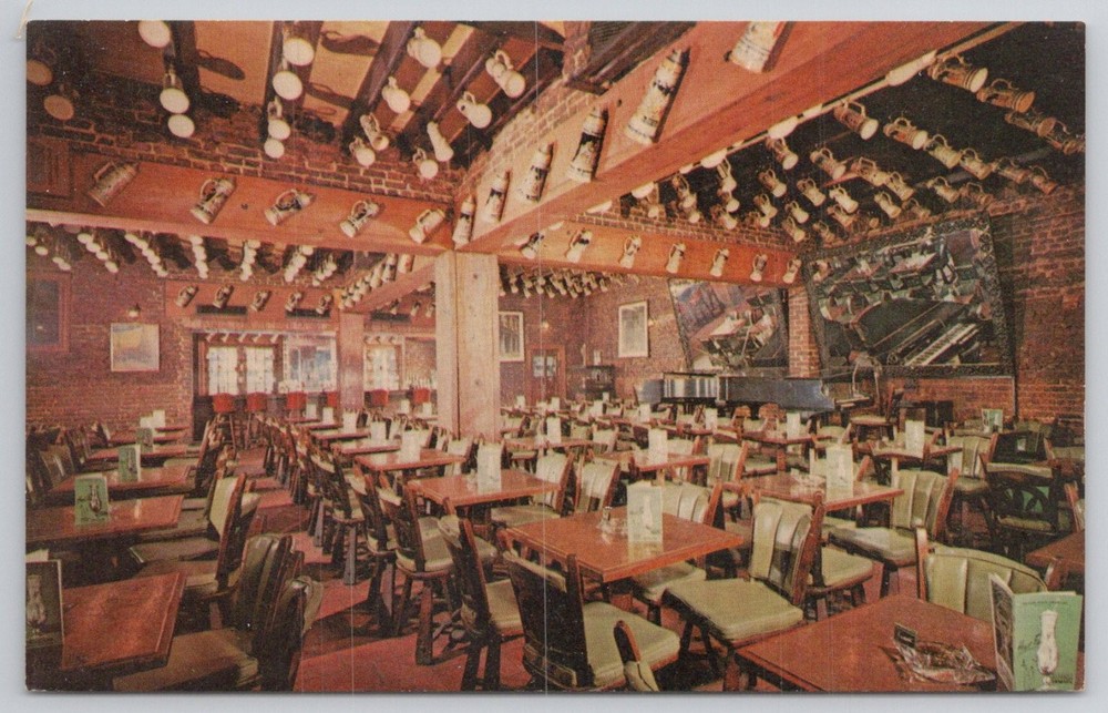 Pat O'Brien's New Orleans Postcard - Hurricane Punch Bar Interior NOLA