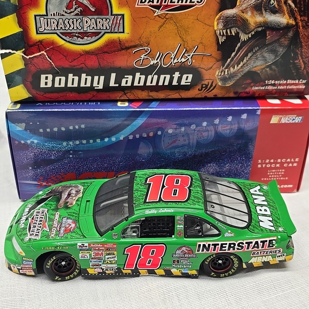 Bobby Labonte 2001 Jurassic Park III Interstate Batteries 1/24 Diecast Action