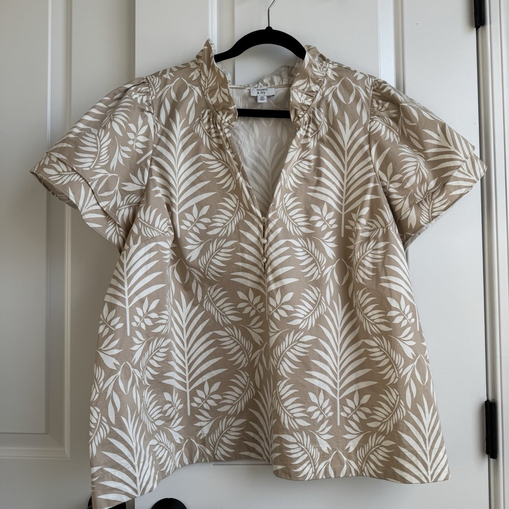 Crown & Ivy 2X Blouse Top Ruffle Neck Palm Leaf Print Tan White Plus Cotton