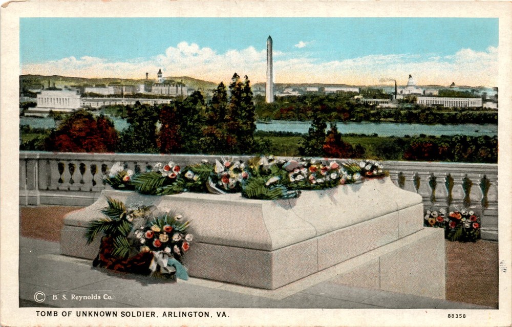 B. S. Reynolds Co, TOMB OF UNKNOWN SOLDIER, ARLINGTON, VA, Postcard
