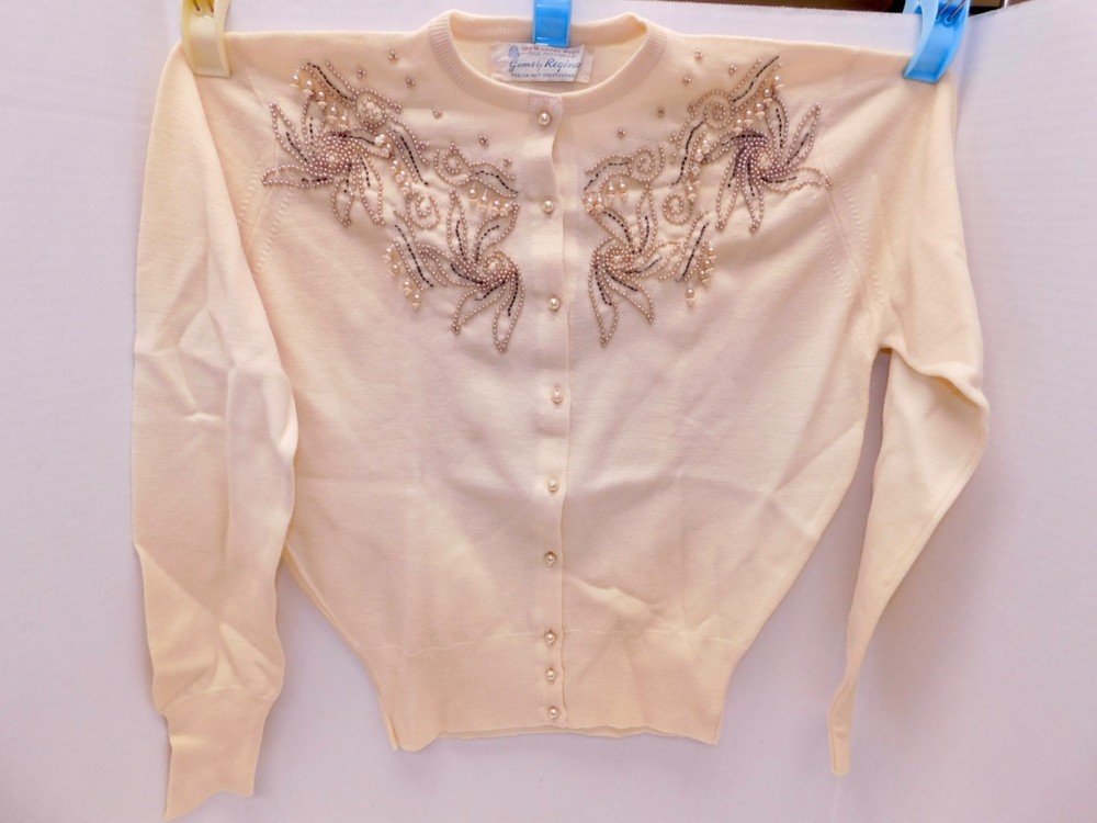 Vintage 1950s Dangle Beaded Lambswool Sweater Gems by Regina Cream Cardigan