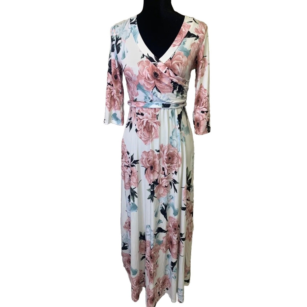 Vanilla Bay Floral Belted Maxi Dress Size Small VNeck Cocktail Party Cruise