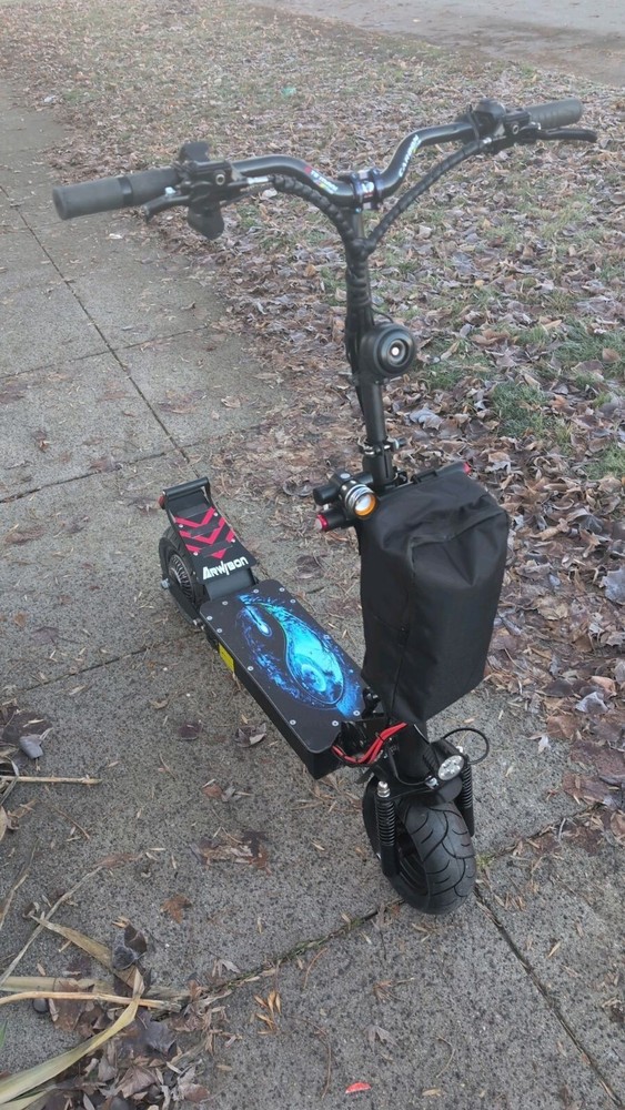 Upgraded Arwibon Foldable 48v 46ah 2500W 11 Inch Electric Scooter