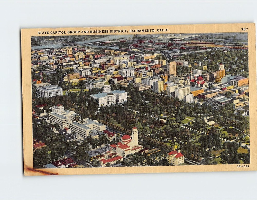 Postcard State Capitol Group And Business District Sacramento California USA