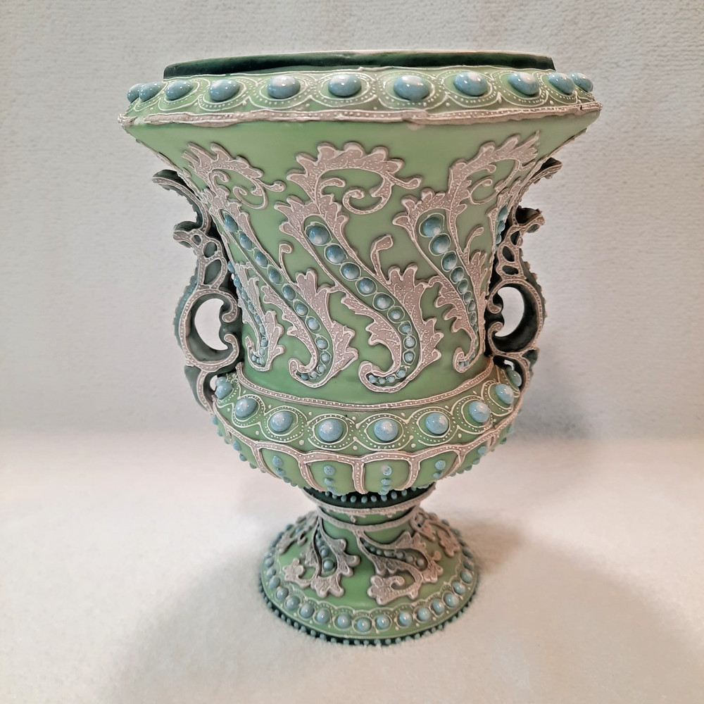 VTG Japanese Hand Painted Moriage 3D Urn Vase 2-Handled Greens Unique Ornate 8