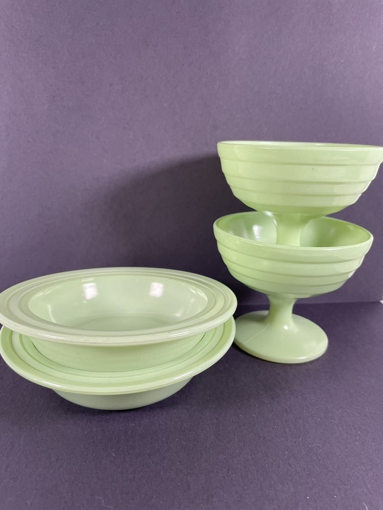 Vintage Hazel Atlas Dessert Bowls and Sherbet Cups Set of 4 Green