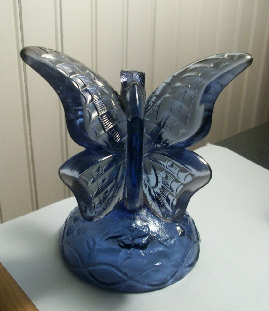 Vintage FENTON violet blue glossy art glass butterfly on branch LOVELY