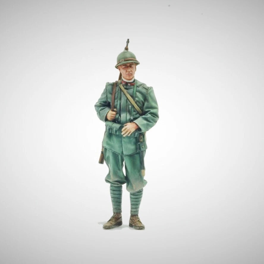 1/35 resin figures model 1 Italian soldier in World War I unpainted unassembled