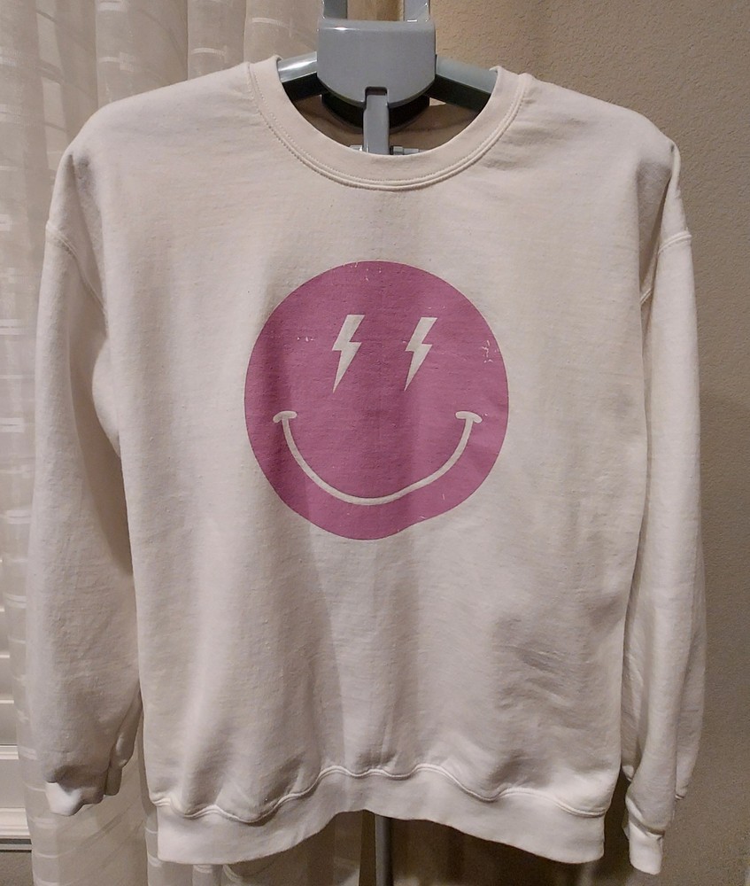 Unbranded Sweatshirt Women's Sz XL White With Pink Happy Smiley