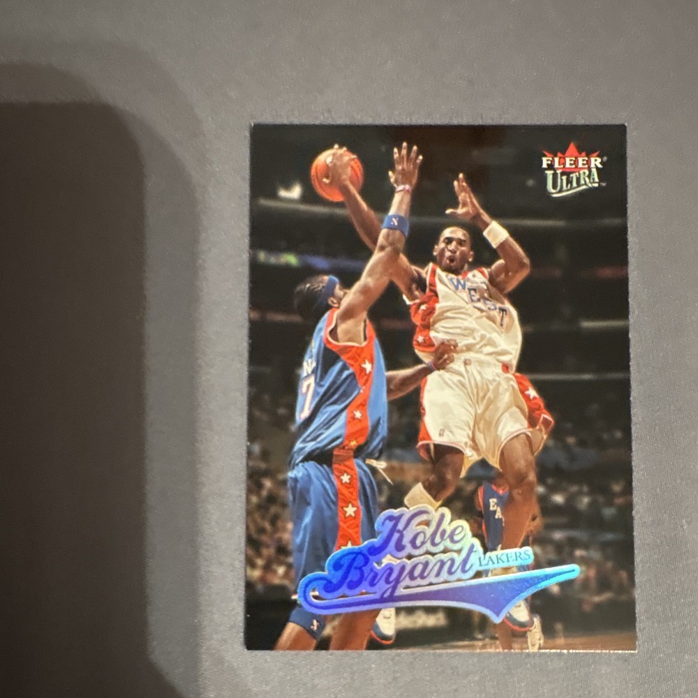 Fleer 2004-05 Ultra Kobe Bryant Los Angeles Lakers #8 Base Set