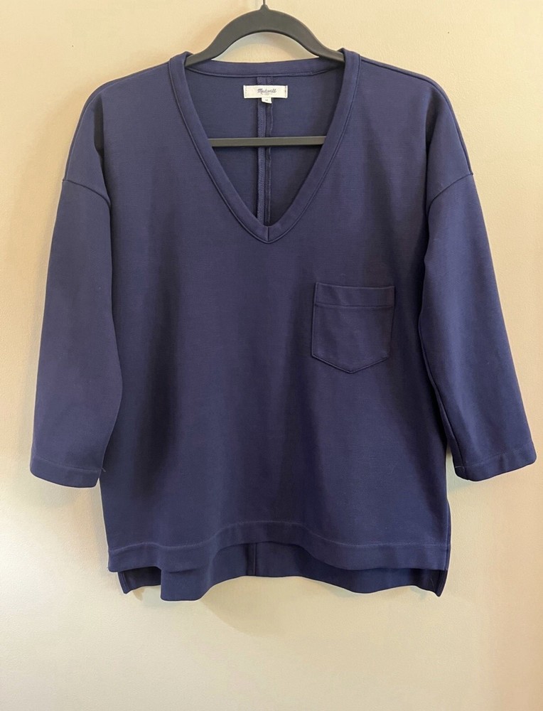 Madewell 3/4 Sleeve Cotton Top in Medium Size for Everyday Style