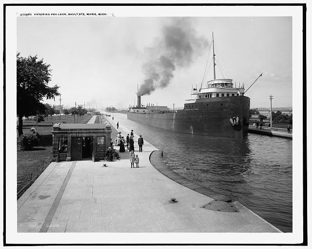Photo:Entering Poe Lock, Sault Ste. Marie, Mich.