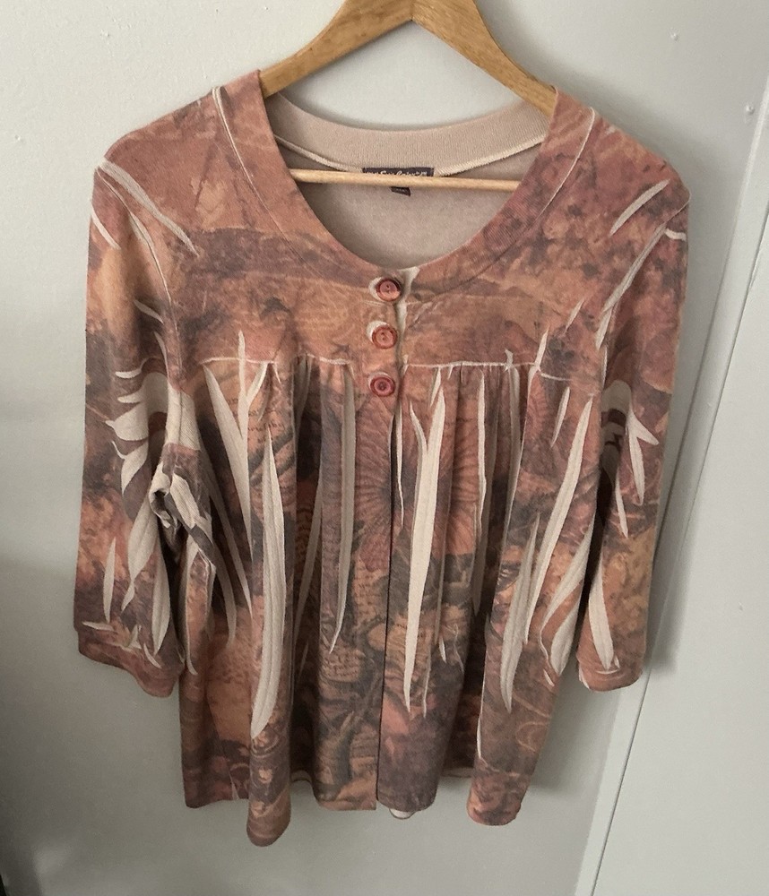 Susie Couture 3 Button 3/4 Sleeve Artist Inspired Fall Colors Shacket Size 1X