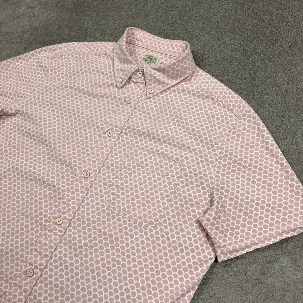 Faherty Shirt Mens Medium Short Sleeve Button Down Pink Abstract Organic Cotton