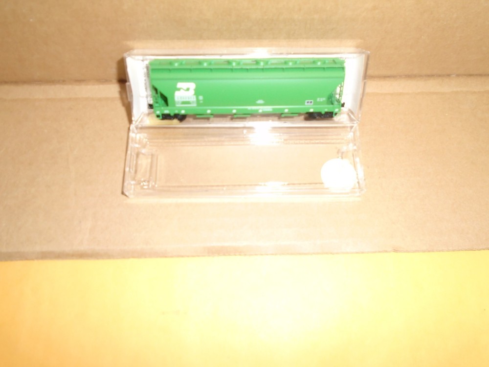 Micro Trains #93020 3 Bay Acf Centerflow Covered Hopper - Bn #459385 N