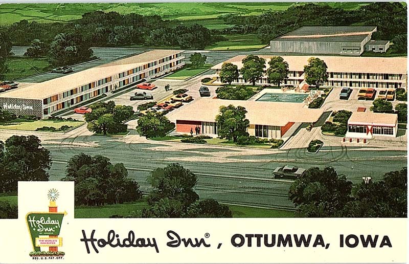 Postcard HOTEL SCENE Ottumwa Iowa IA m/09 AJ0556