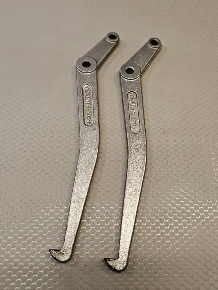 Snap On Tools CJ-105-6 Bearing Gear Puller Jaws Set of 2 USA