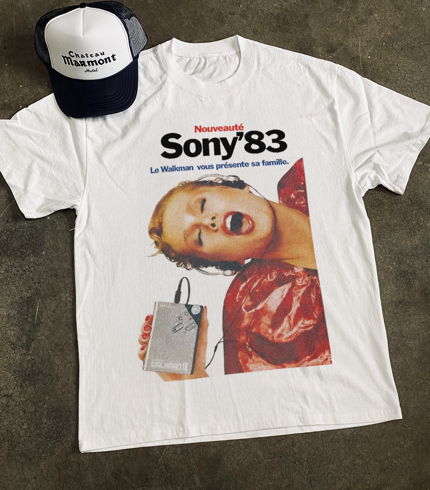 1983 Sony Walkman Nouveaute T-Shirt Vintage French Ad Graphic Tee S-5XL