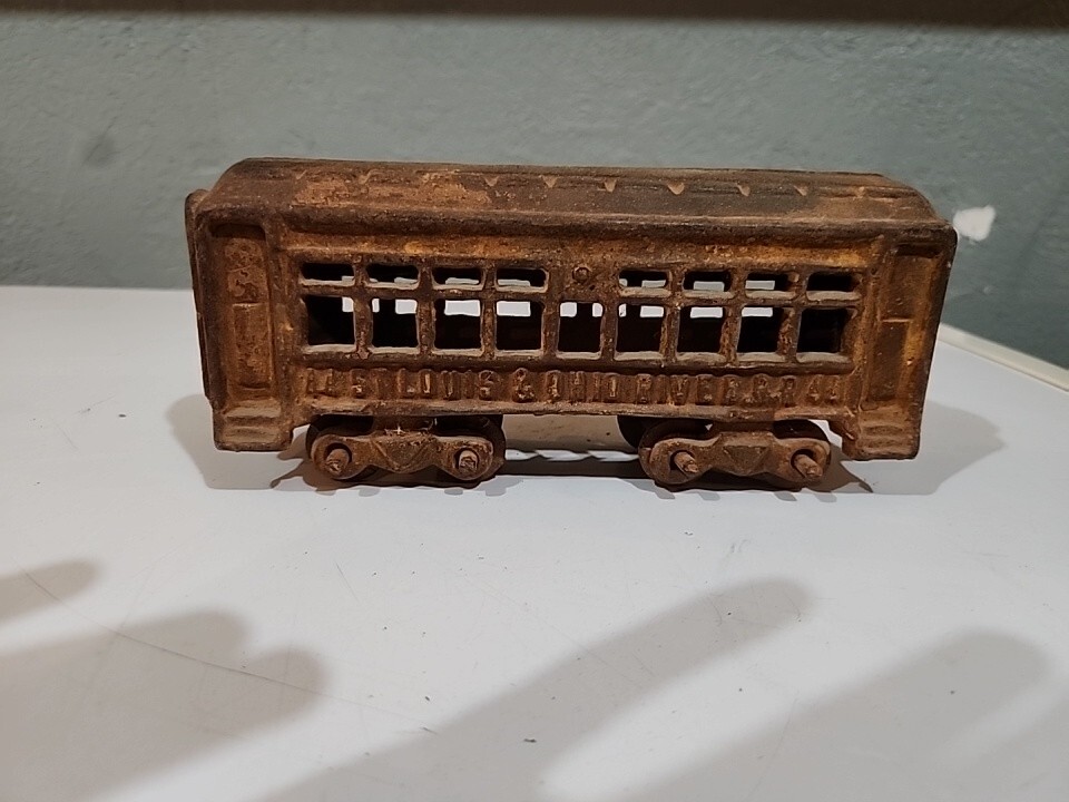 Antique Stlouis & Ohio Train Car Cast Iron