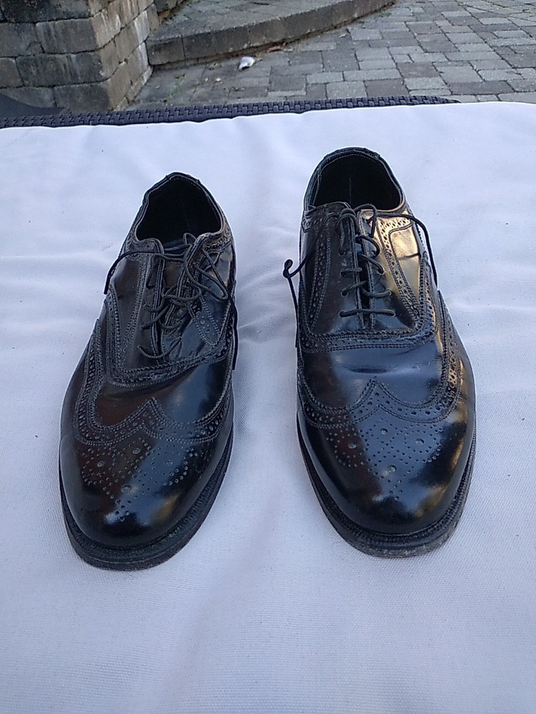 Black Leather FLORSHEIM ROYAL IMPERIAL Wingtip Dress Shoes 9.5 3E 9½ EEE NICE