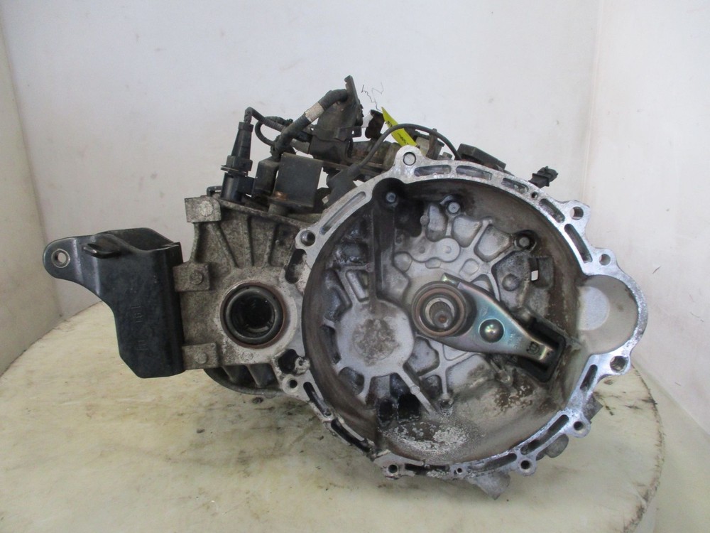 Gearbox 4300023380 Kia CEE D I 4300023380