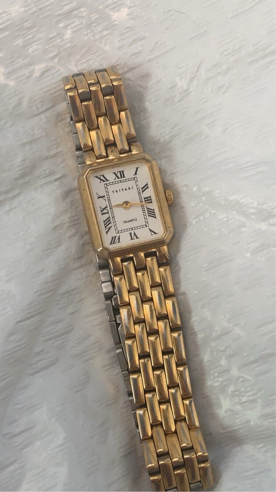 TRIFARI Tank Style Vintage Ladies Watch Women’s Watch Gold Tone