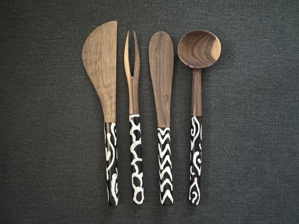 Kenyan Olive Wood Handmade Appetizer Serving 4 Piece Utensil Set