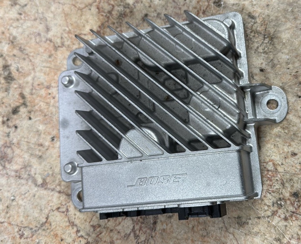 Mazda CX-5 CX5 2017 2018 2019 OEM amplifier bose audio Control unit K123 66 A20
