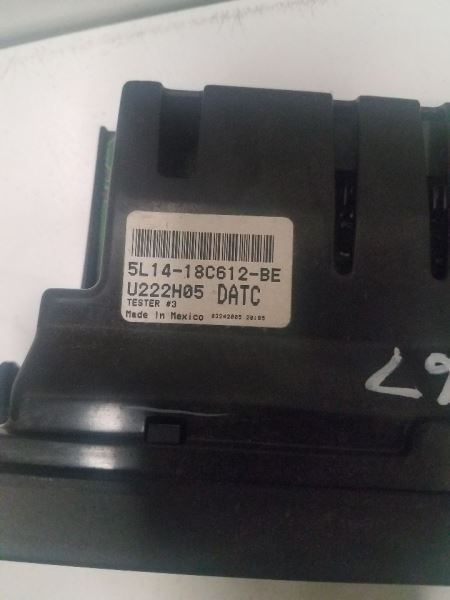 Used A/C Selector Switch fits: 2005 Ford Expedition front dash main control elec