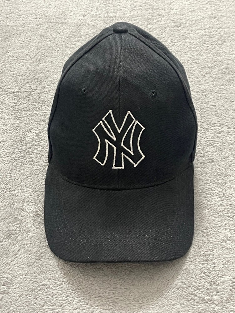 New York Yankees Hat Adult One Size Black MLB Adjustable Baseball Cap
