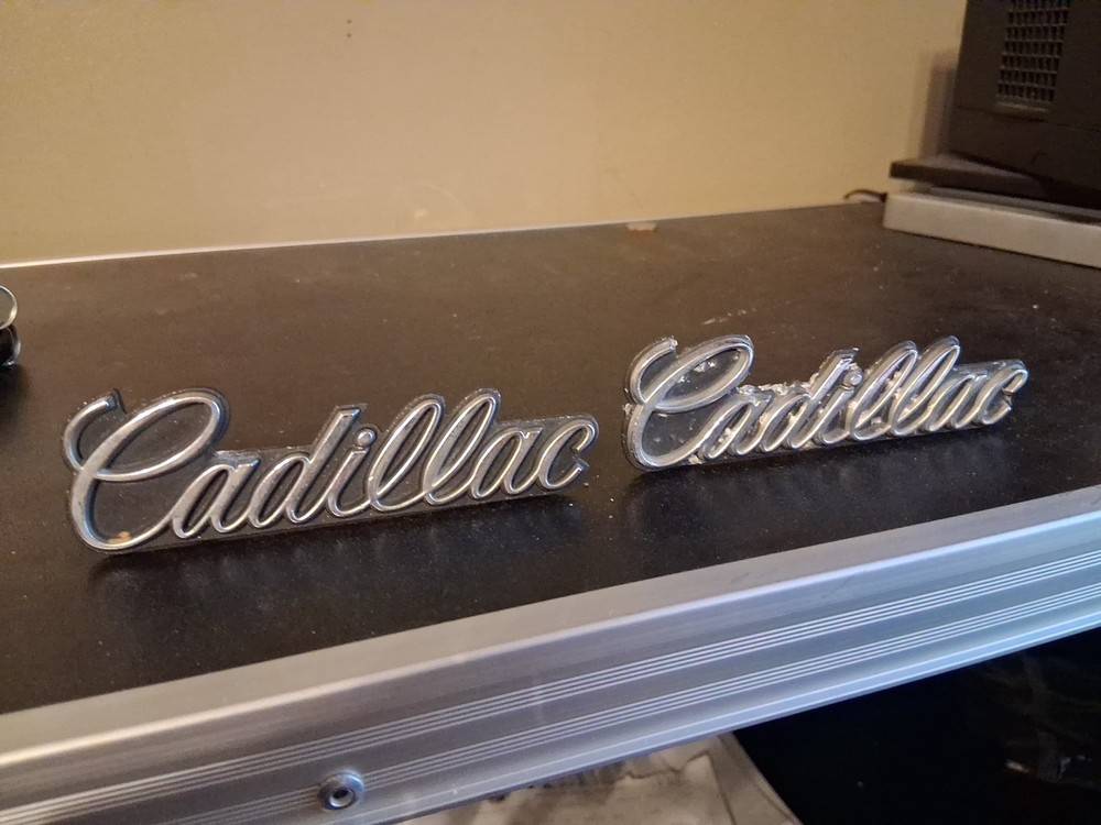 2 Cadillac Grille Emblem Script Chrome 1980-1992 Various Models 1624421 OEM