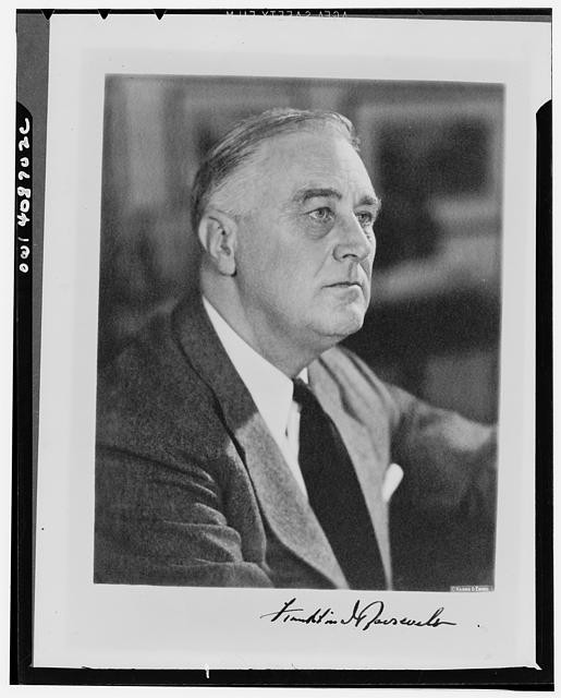 Photo:Franklin D Roosevelt Portrait 1940s President Signed Photo Print