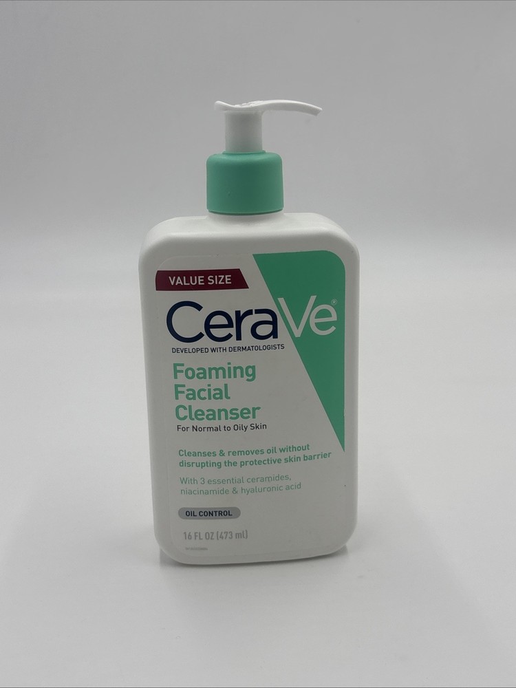 CeraVe Foaming Facial Cleanser for Oily Skin with Hyaluronic Acid 16oz-image