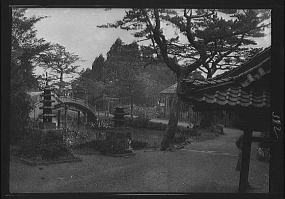 Travel views,gardens,bridges,statues,roofs,trees,Japan,Korea,Arnold Genthe,1908