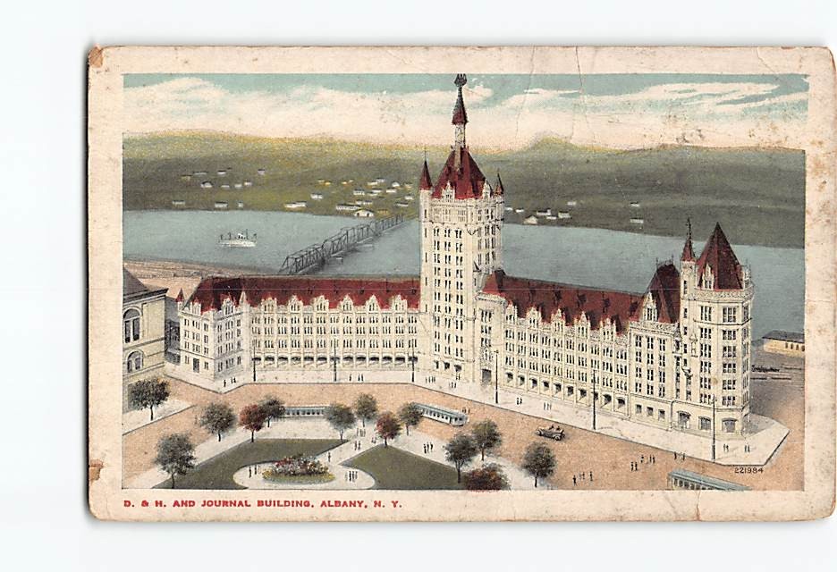 Postcard D & H and Journal Building Albany New York USA North America