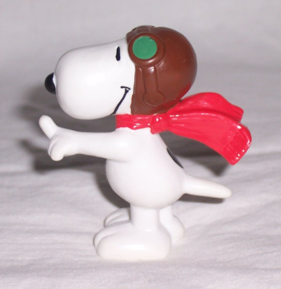 Vintage Snoopy RED BARON PVC Figure  Peanuts Schultz  RARE Retro Toy Cake Topper