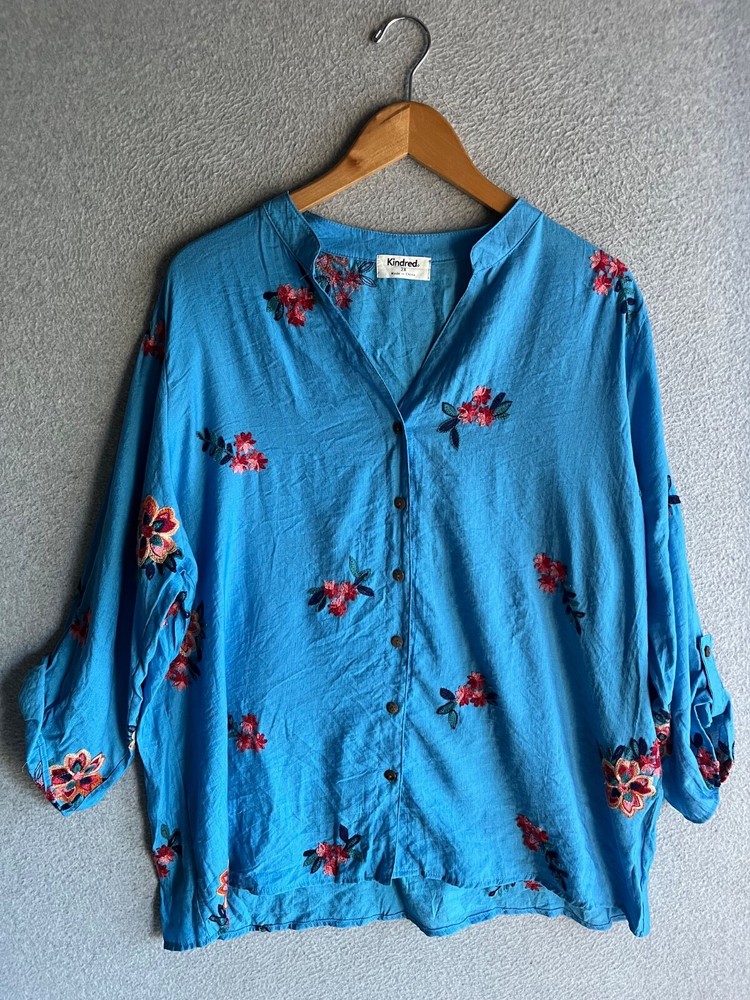 KINDRED Anthropologie Blouse Women's Plus Size 2X Embroidered Floral Button Up