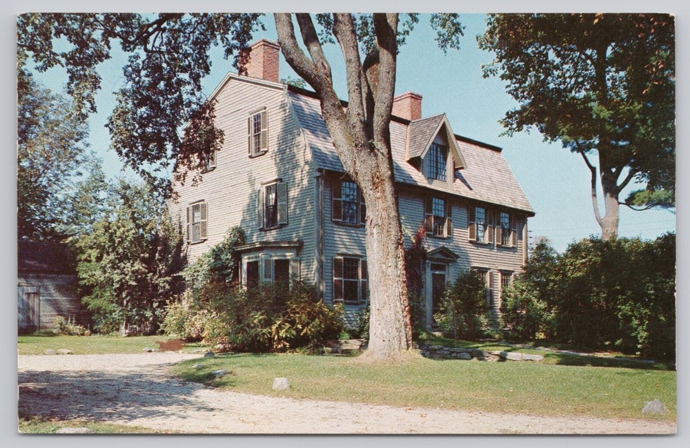 Concord Massachusetts, Old Manse, Emerson & Hawthorne, Vintage Postcard